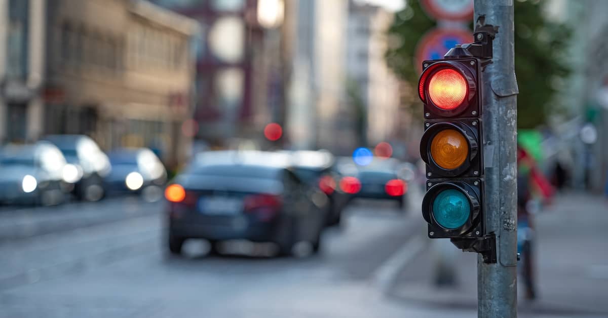 red light at city intersection | Morris, Andrews, Talmadge and Driggers, LLC